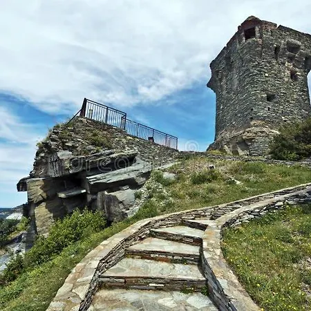 Lägenhet Raffinees A Pietranera