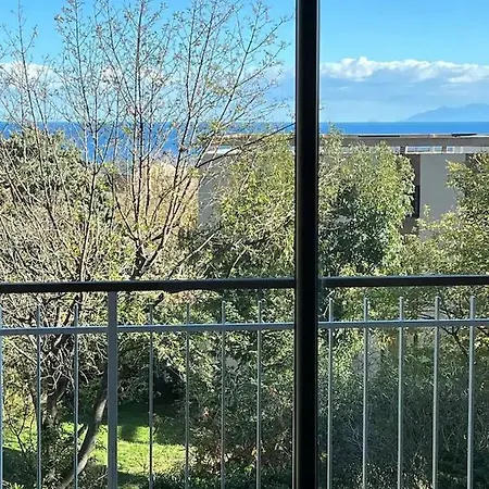 Lägenhet Raffinees A Pietranera *